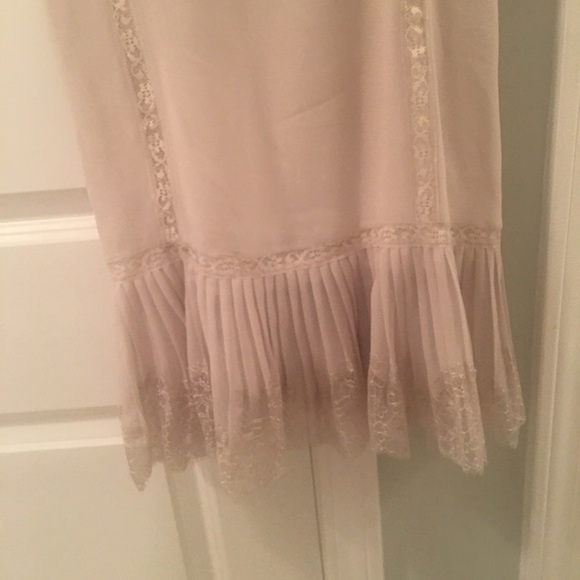 FALCON & BLOOM LACE PLEATED SKIRT DRESS NWT - Picture 3 of 8